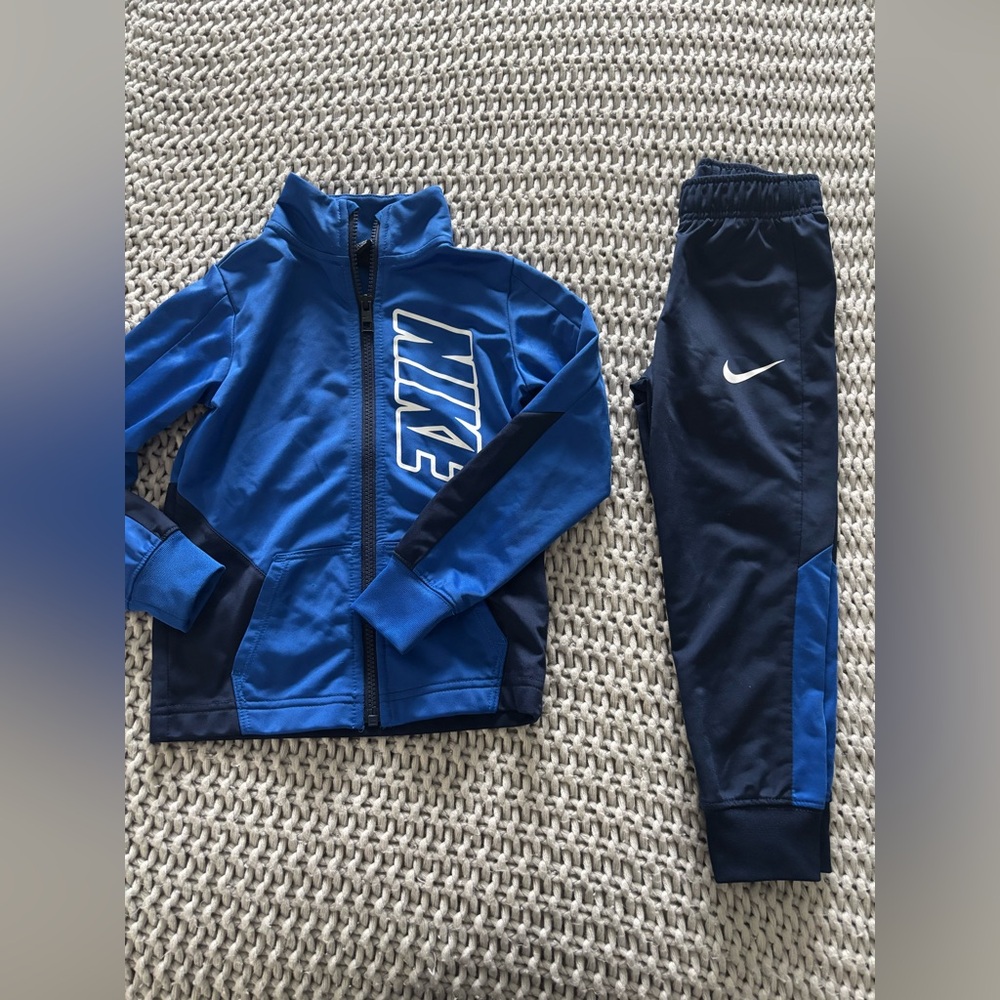Nike Kids Blue and Black Matching Set